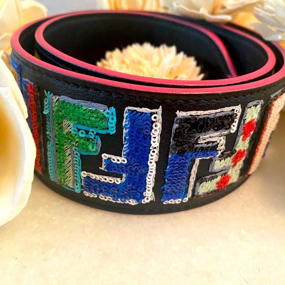 Fendi Vibrant Multicolor Logo Strap ( Strap You ).